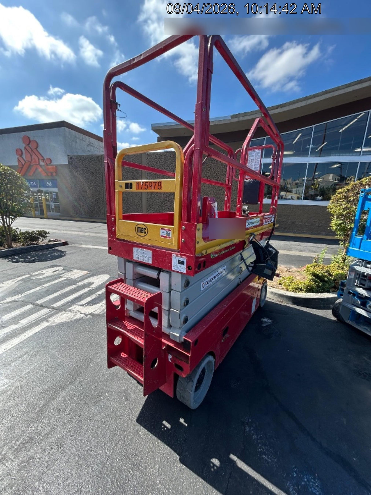 2021 MEC 2632SE