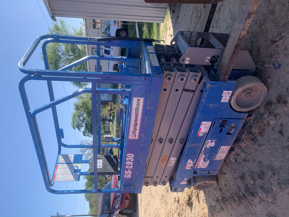 2020 Genie GS-1930 Fixed rails with chain entry gate - Pre A92.20