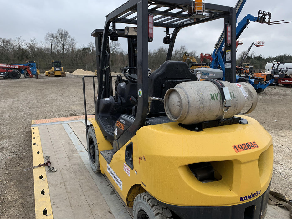 2021 KOMATSU FG25T-16