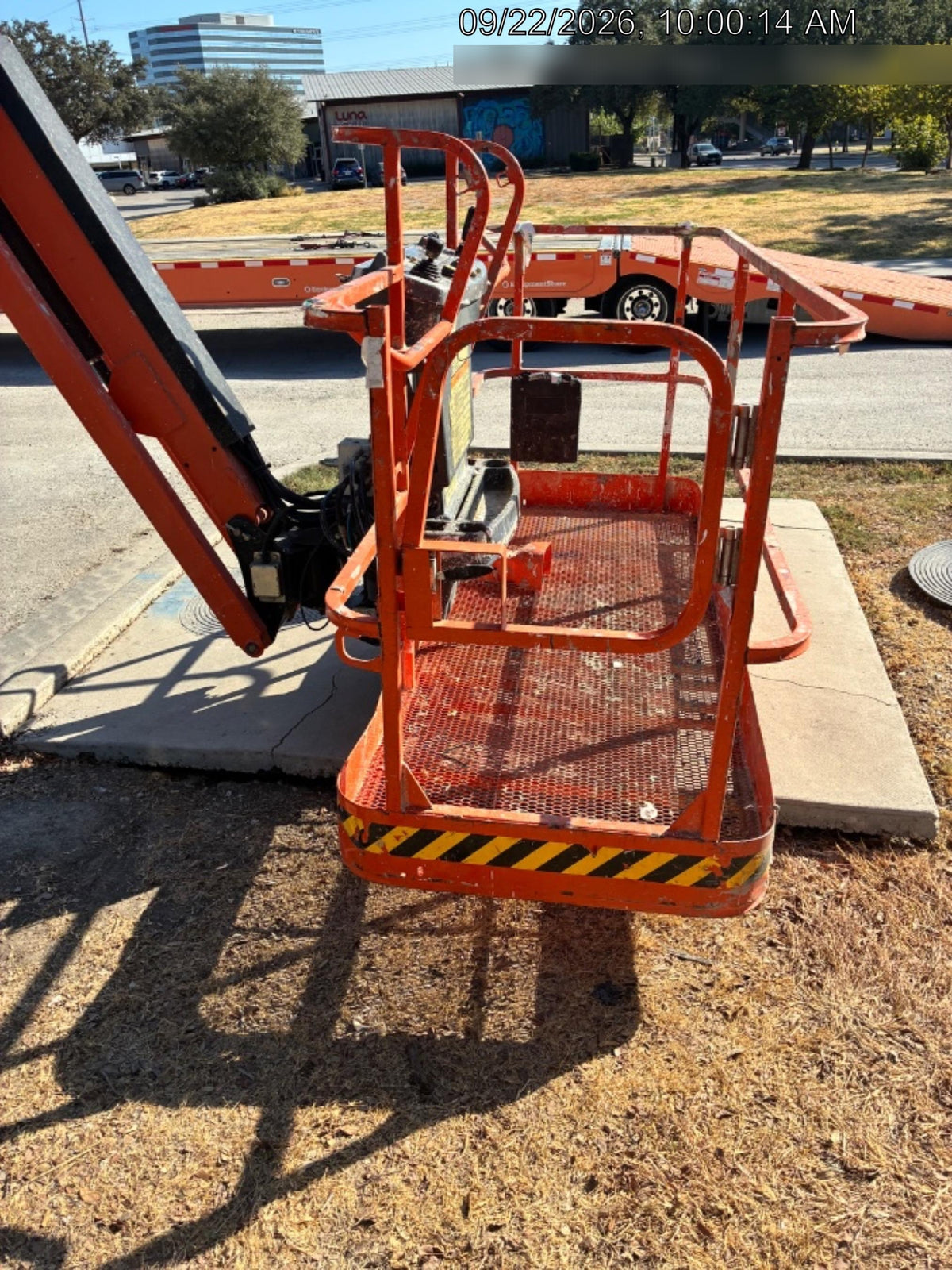 2022 JLG 860SJ