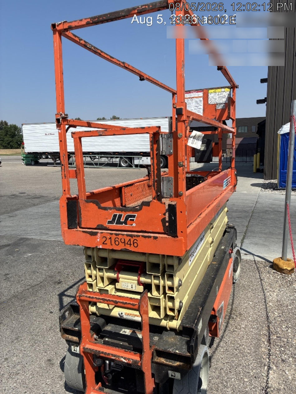 2022 JLG ES2632