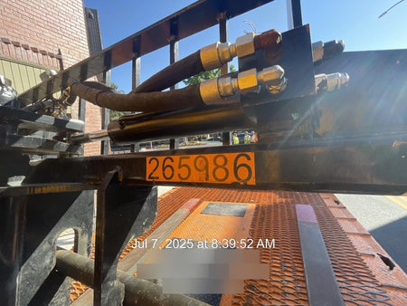 2022 JCB 332/E5286