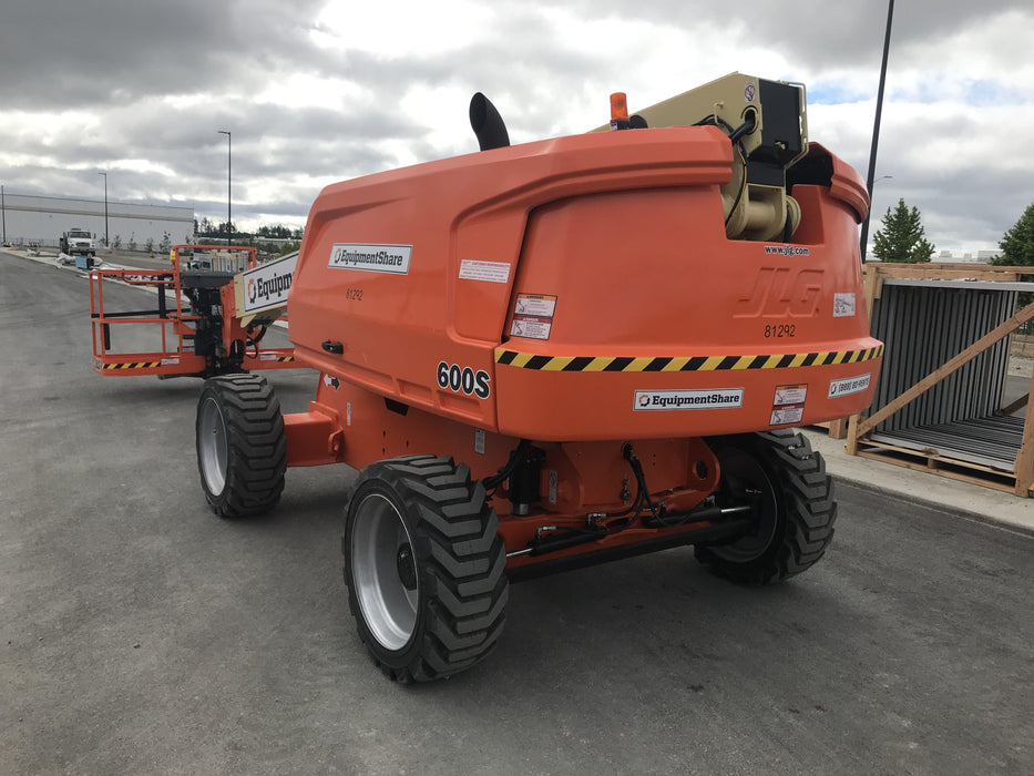 2020 JLG 600S