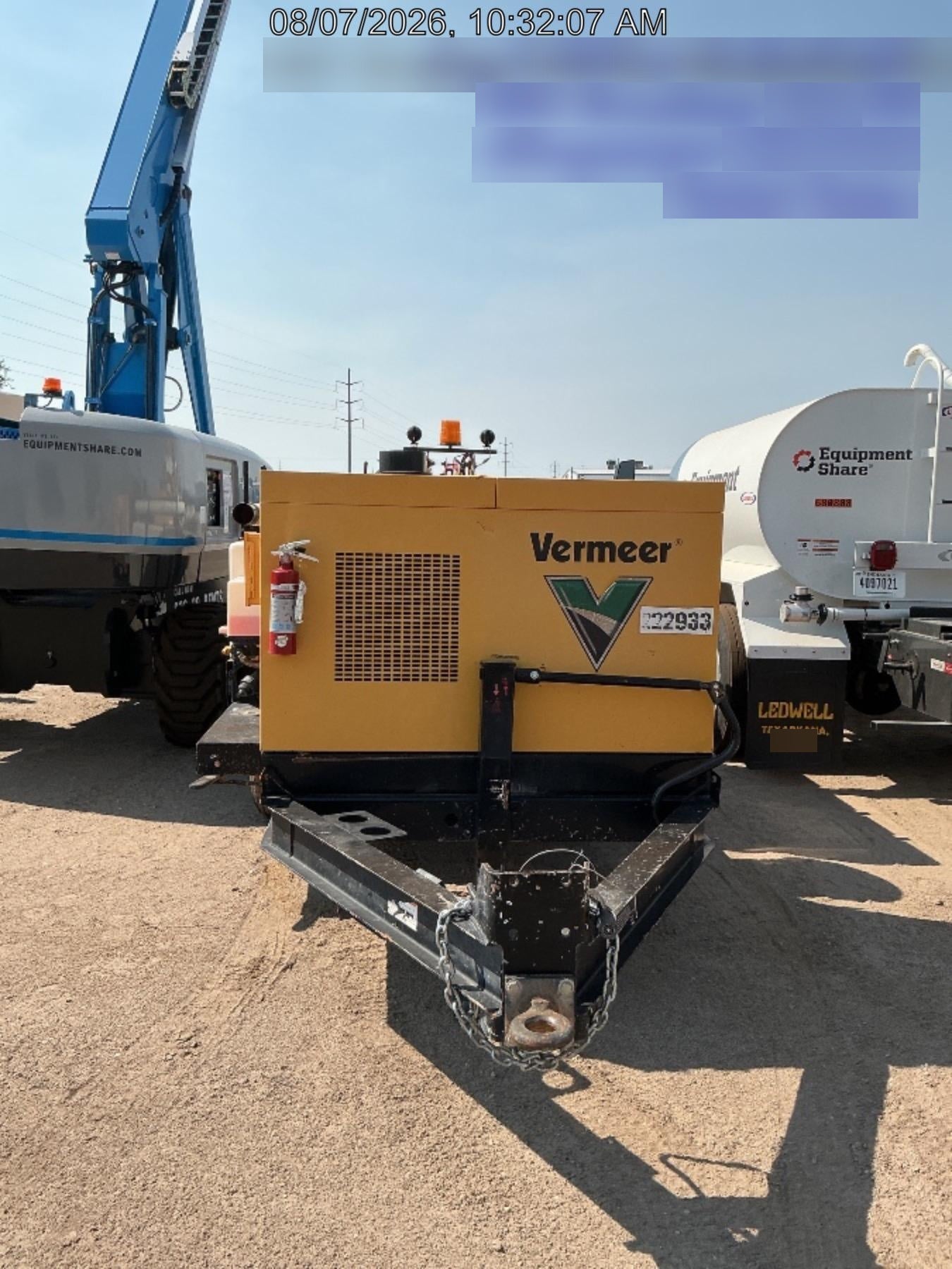 2022 VAC-TRON LP573XDT