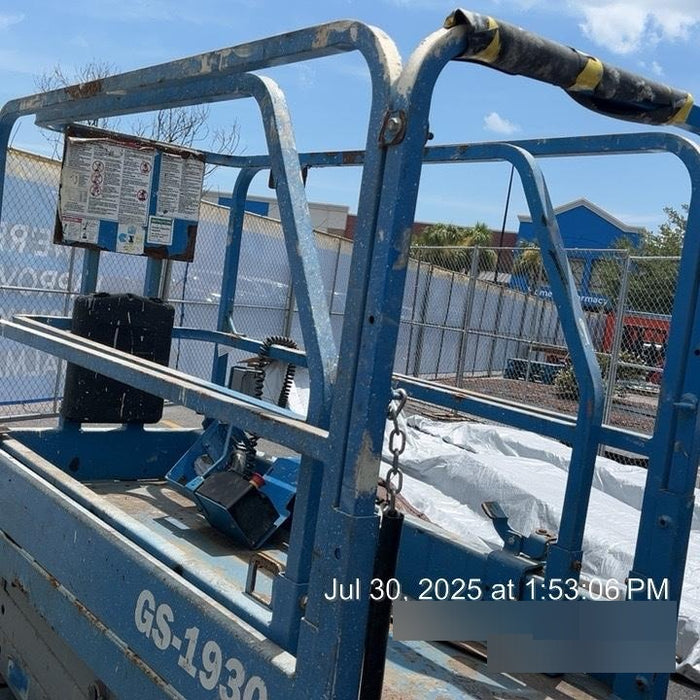 2020 Genie GS-1930 Fixed rails with chain entry gate - Pre A92.20