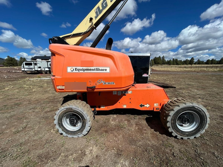 2019 JLG 460SJ