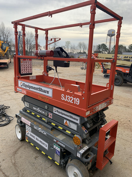 2021 SKYJACK SJ3219