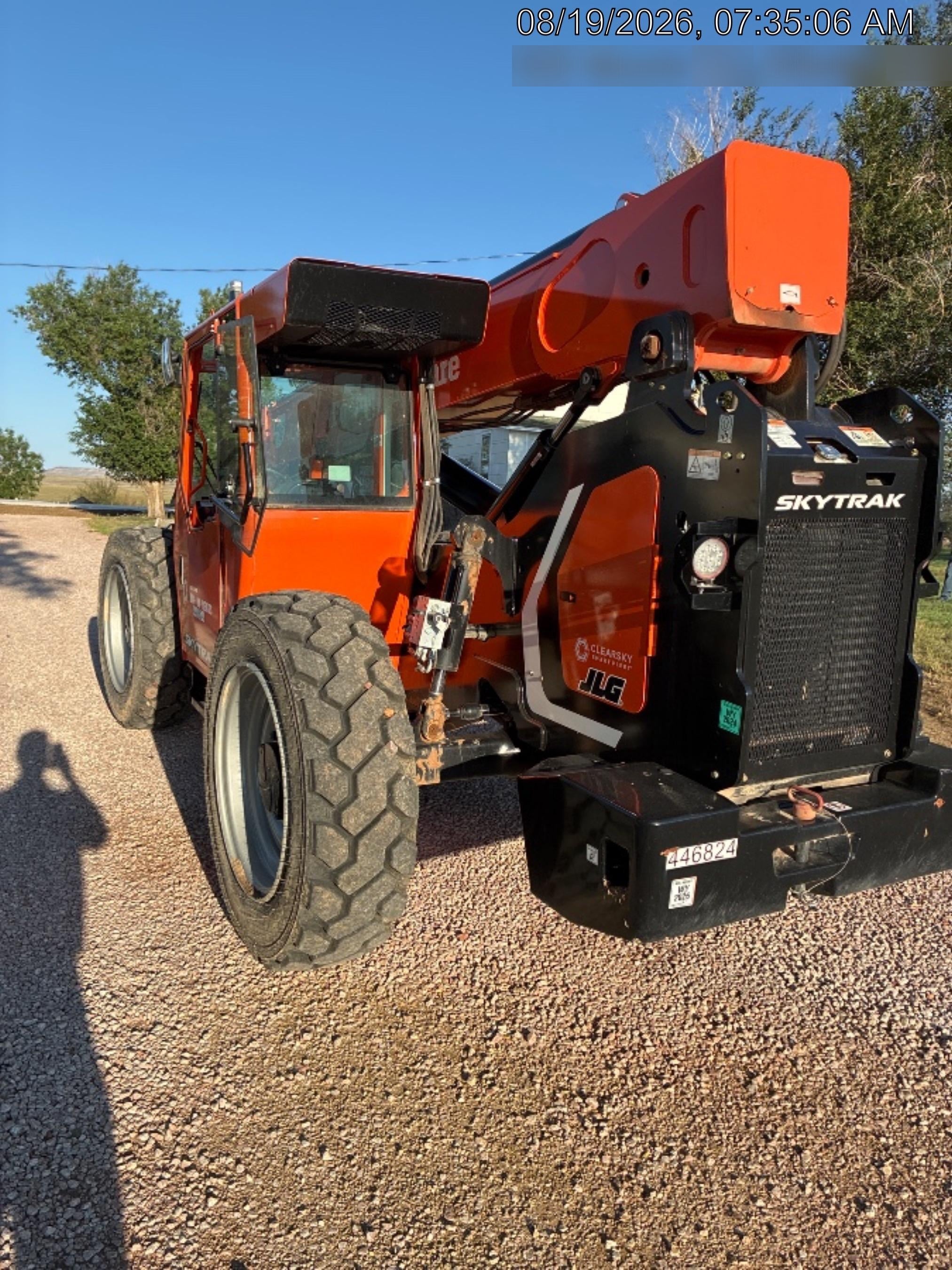 2024 SKYTRAK 8042