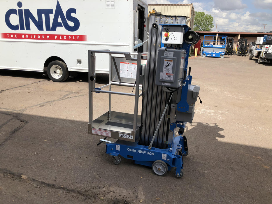 2019 GENIE AWP-30S