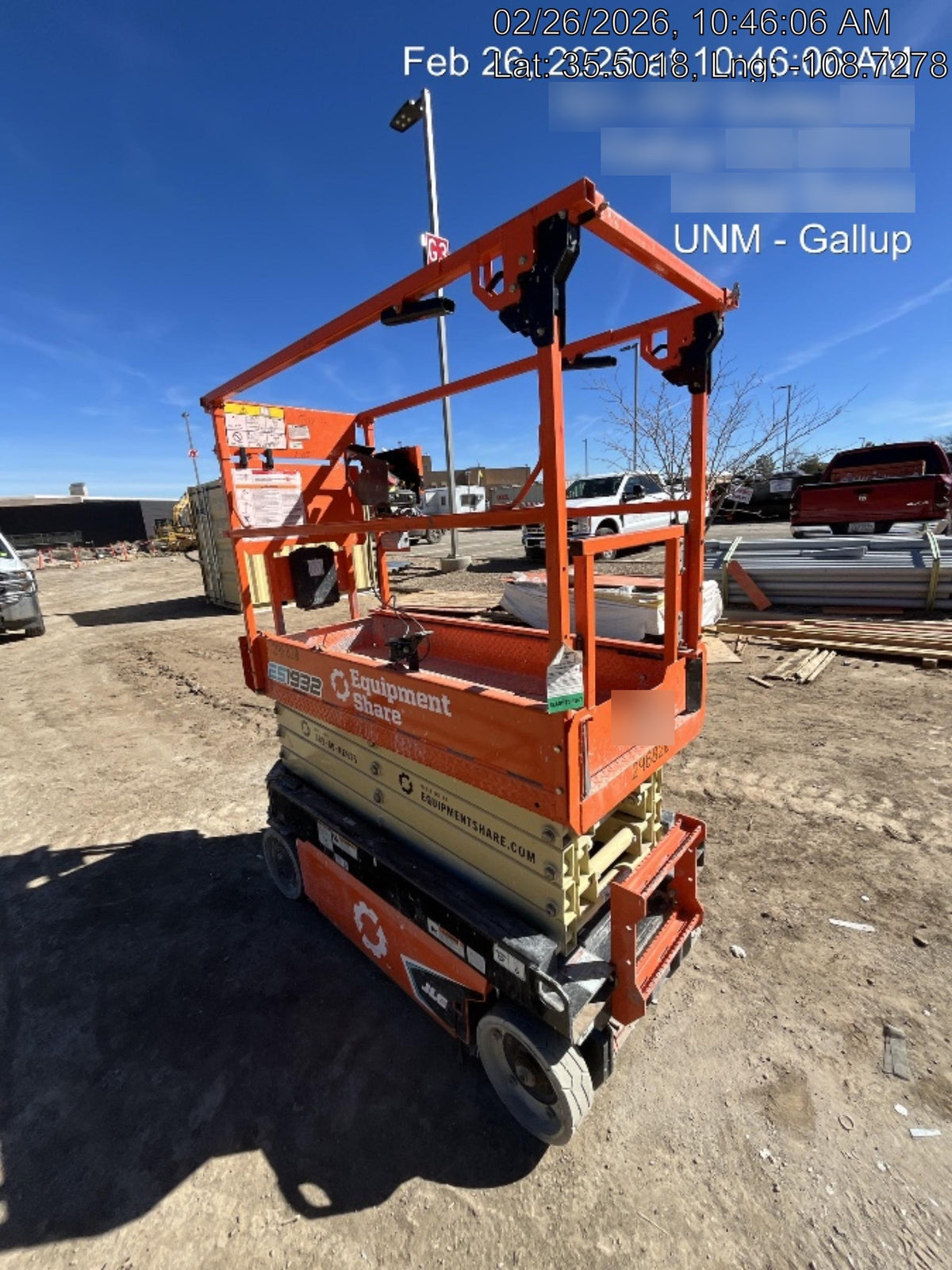 2023 JLG ES1932