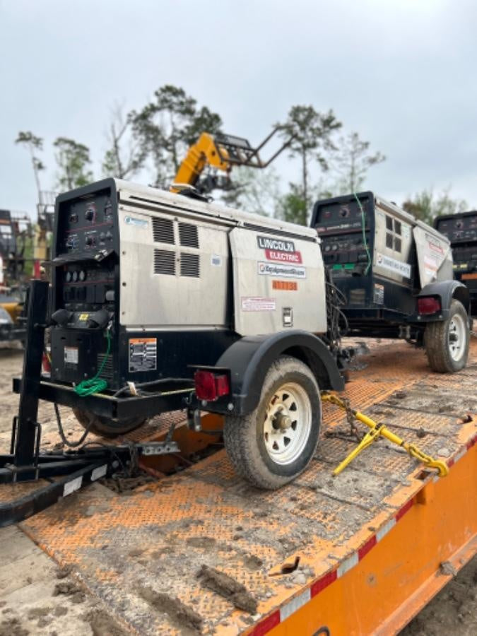 2024 Lincoln Electric LE400 Kubota V1505, Trlr, Cable Rack, Light Kit, ES Decals, T3