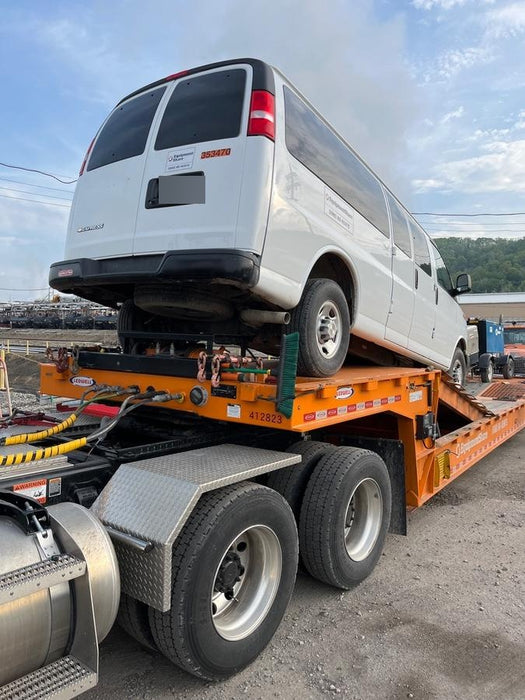 2023 CHEVROLET Express Van - Rental