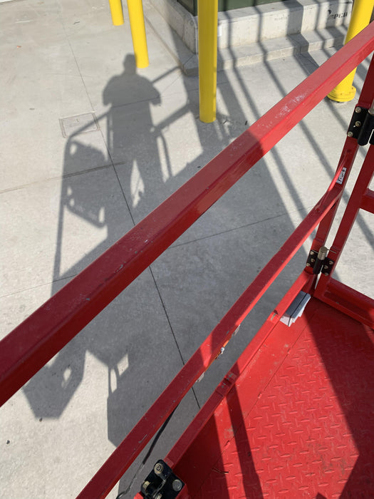 2020 MEC 1330SE Solid NM Tires, Steel Swing out Doors, LCS, Beacon, 900W Inverter