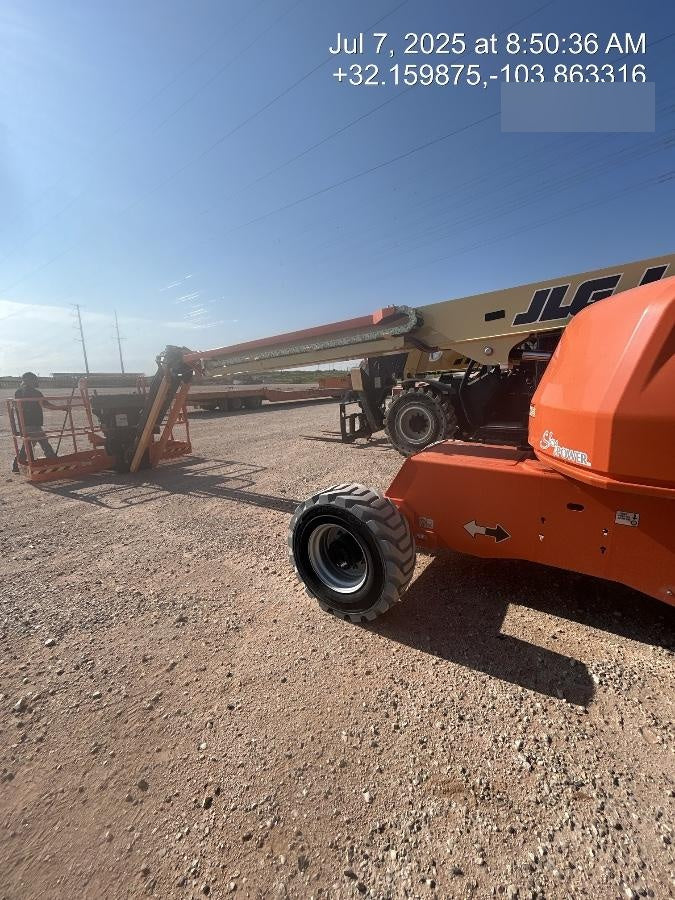 2022 JLG 460SJ