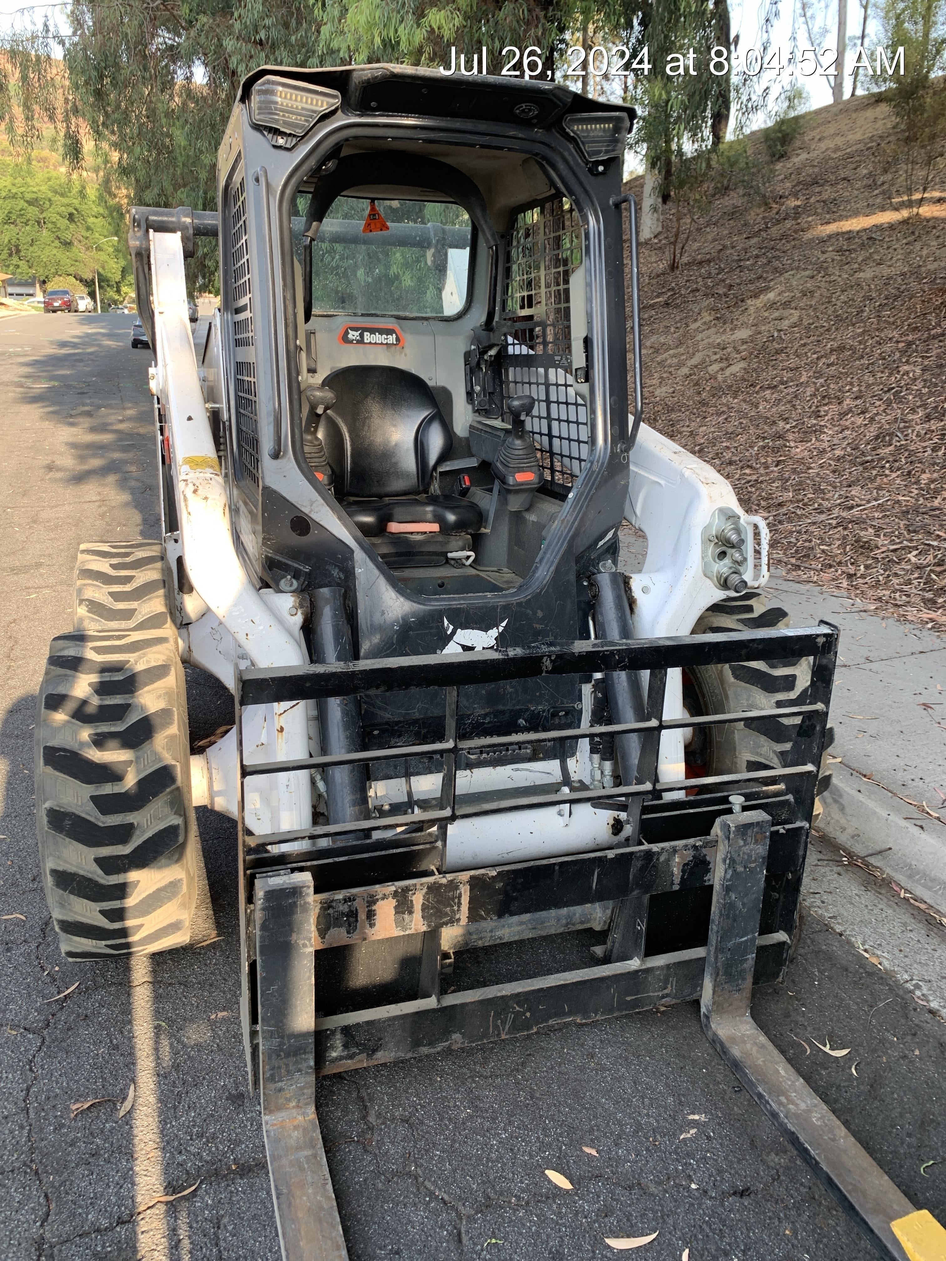 2024 ARROW MATERIAL HANDLING F5100CB