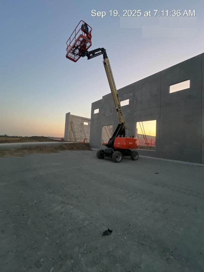 2024 JLG 660SJ
