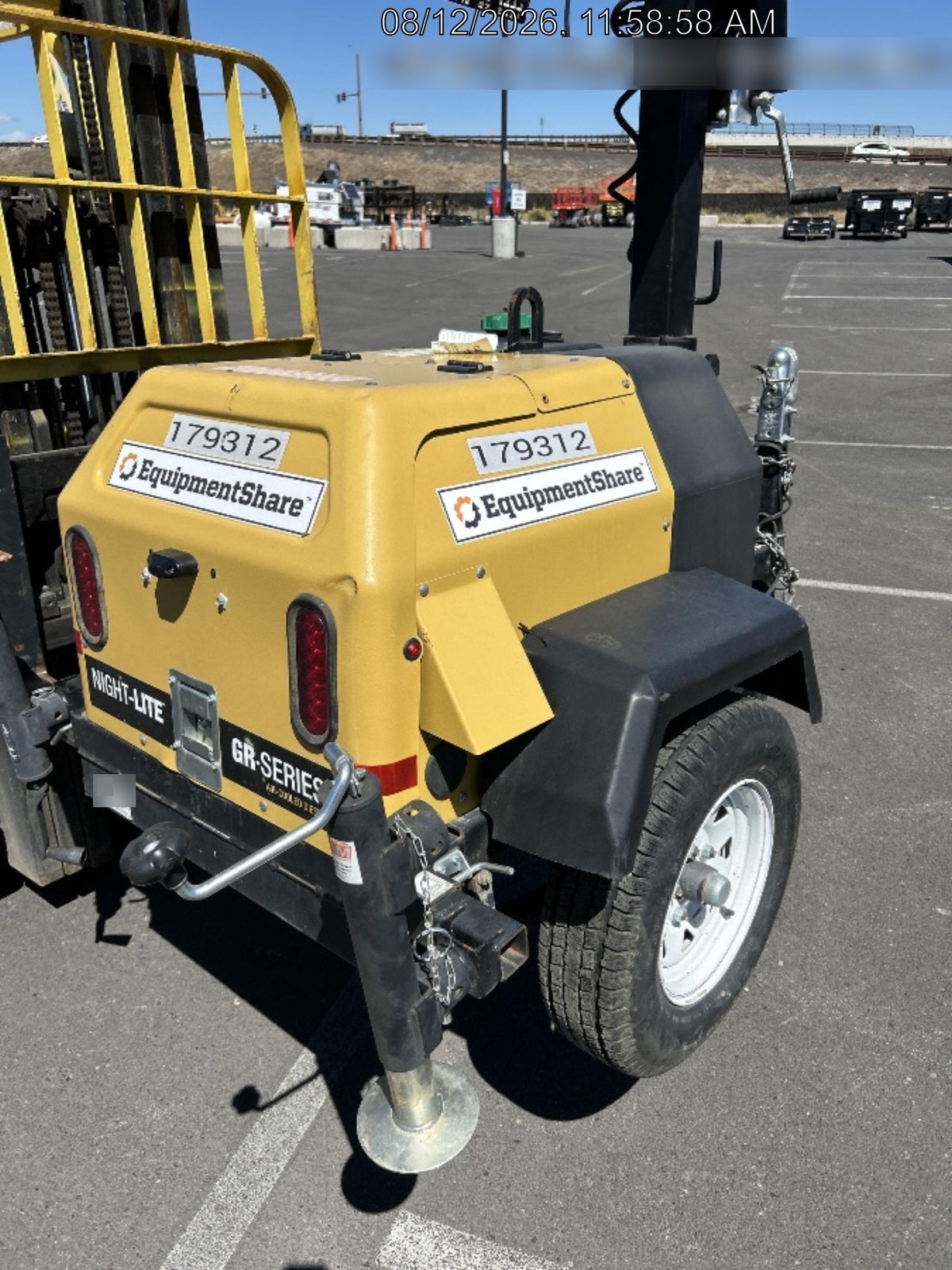 Allmand NLV3GR (4) LED Light Fixture 350W, 23' Vertical Mast, 3kW Prime, Towable, Deep Sea L401, Leveling Jacks, Yanmar T4F 5.8hp