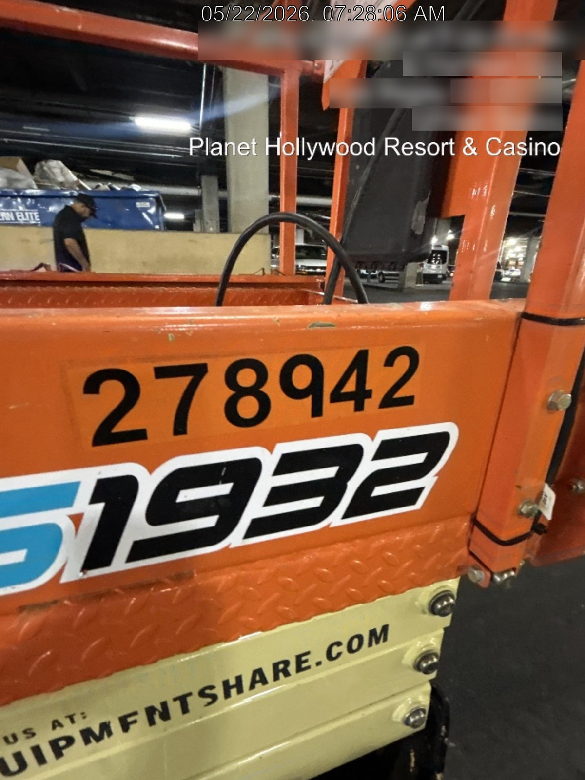2022 JLG ES1932