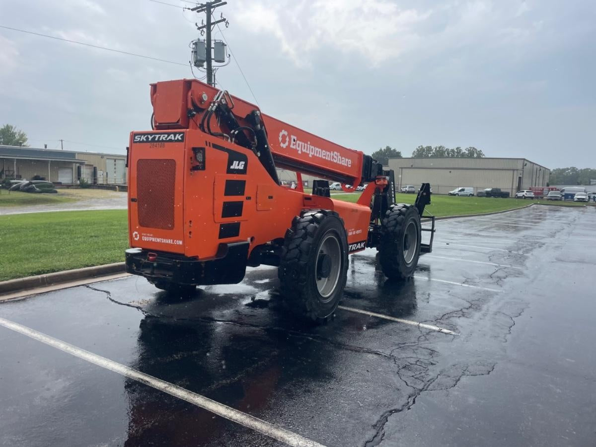2022 SKYTRAK 10054
