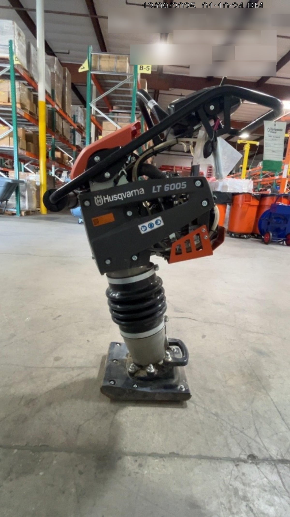 2025 HUSQVARNA LT6005