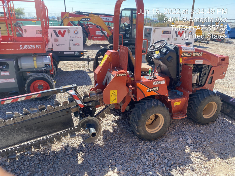 2022 DITCH WITCH RT45A