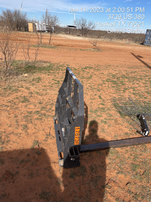 2021 PALADIN 48" Pallet Forks - Paladin