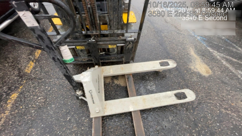 2023 STRONGWAY 4400 lb Pallet Jack