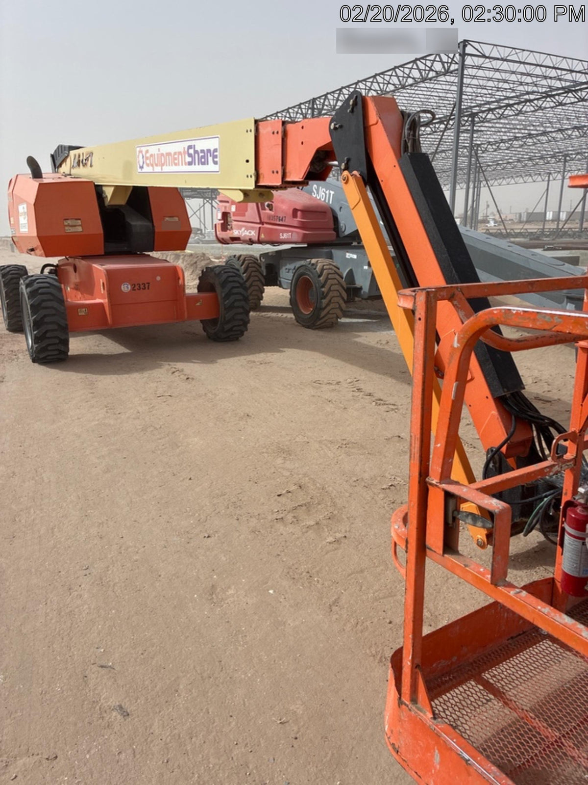 2017 JLG 660SJ