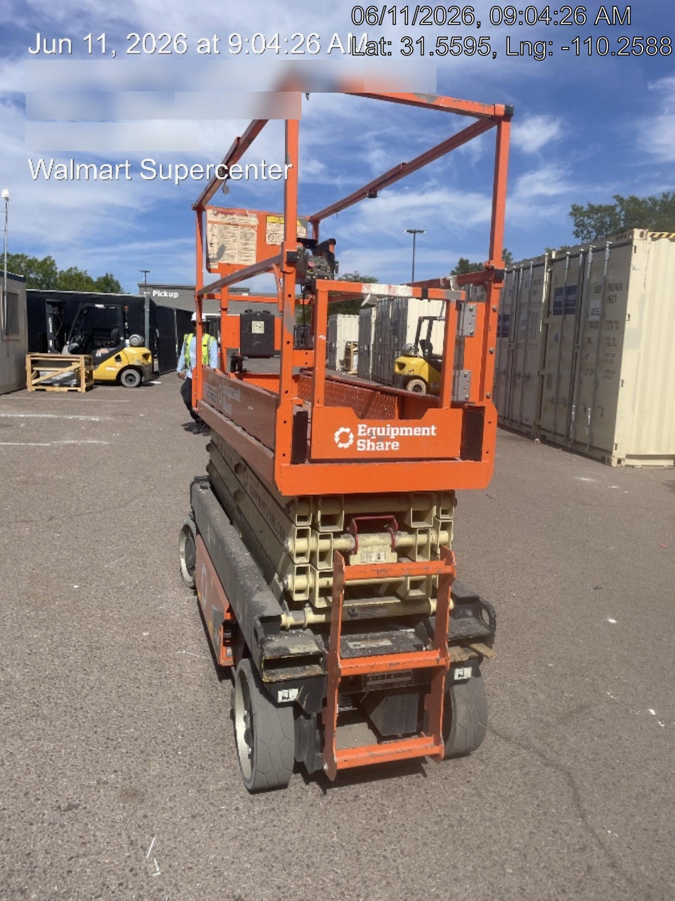 2022 JLG ES2632