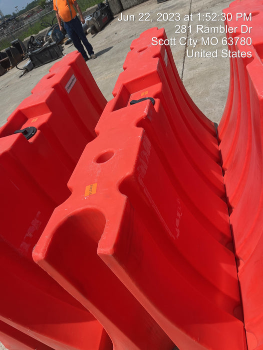 2023 HOUSTON BARRICADE WFB42