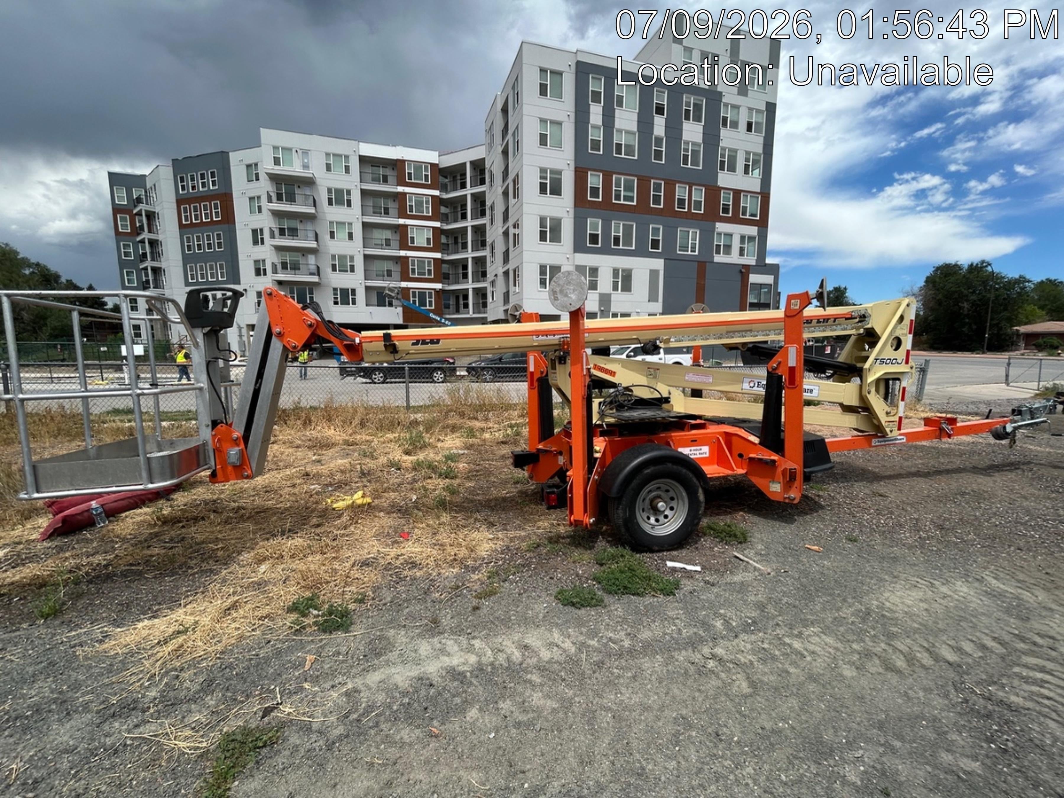 2021 JLG T500J