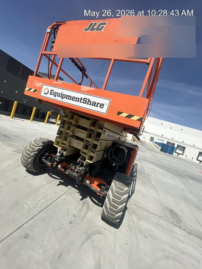 2021 JLG 430LRT