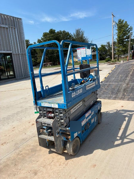 2019 Genie GS-1930 Fixed Rails with Chain Entry
