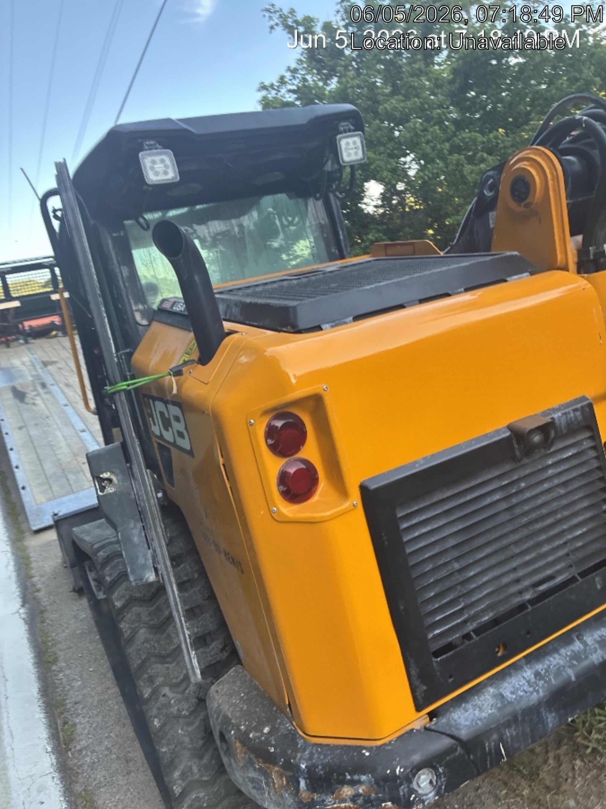2024 JCB 3TS-8T
