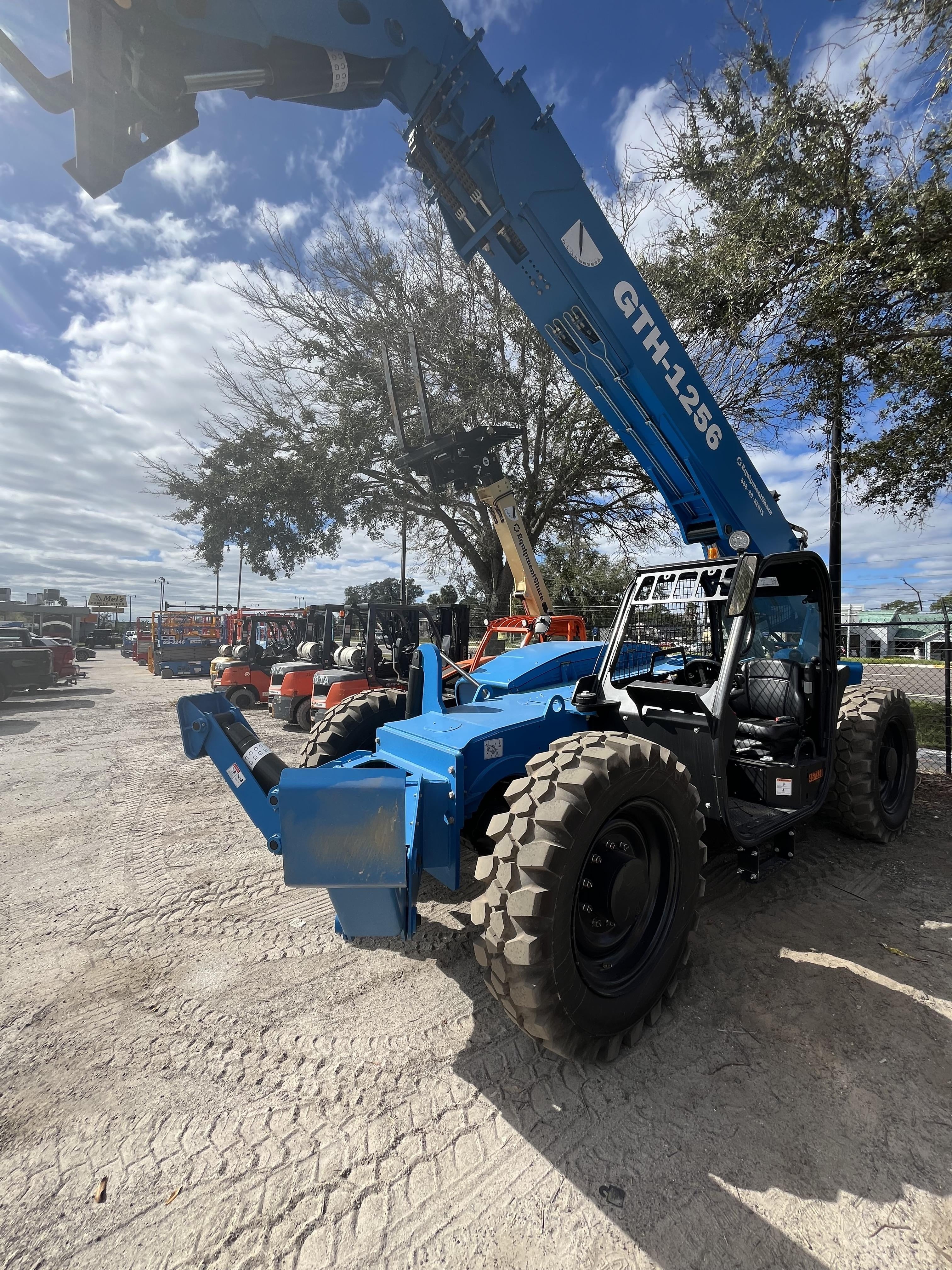 2024 GENIE GTH-1256
