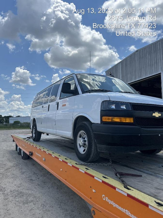 2025 CHEVROLET Express Van - Rental