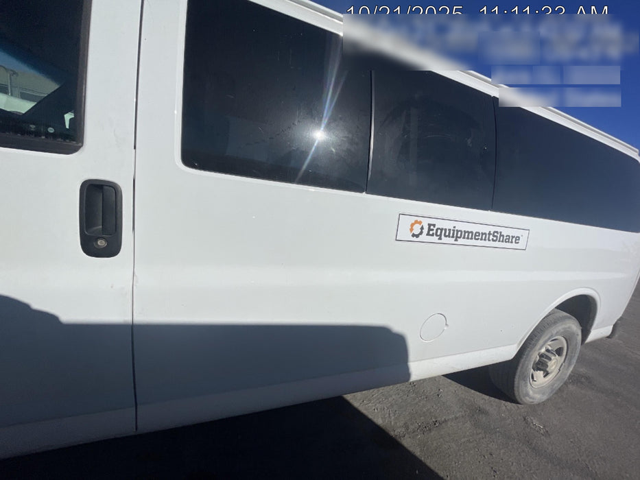 2023 CHEVROLET Express Van - Rental