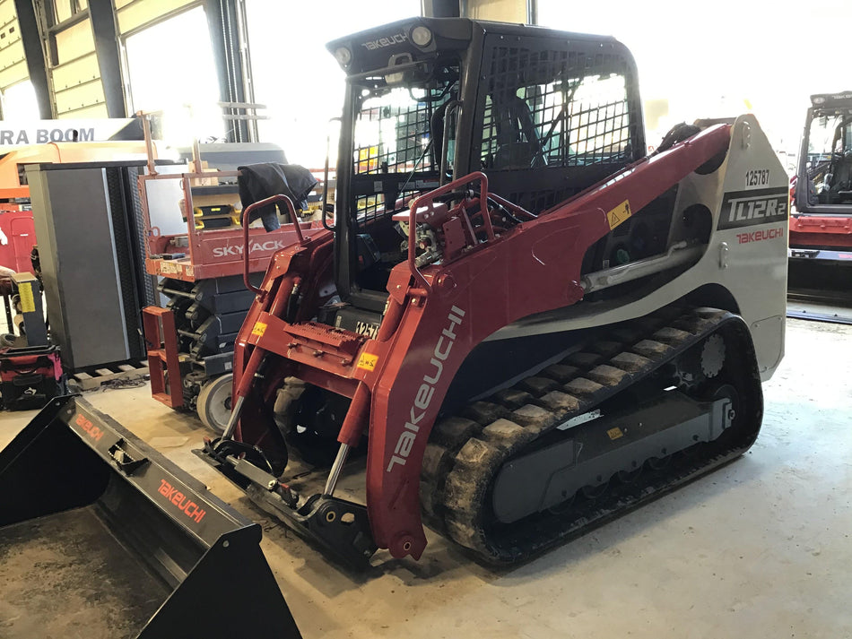 2020 Takeuchi TL12R2-CR Cab/Heat/Air, Hydraulic QC