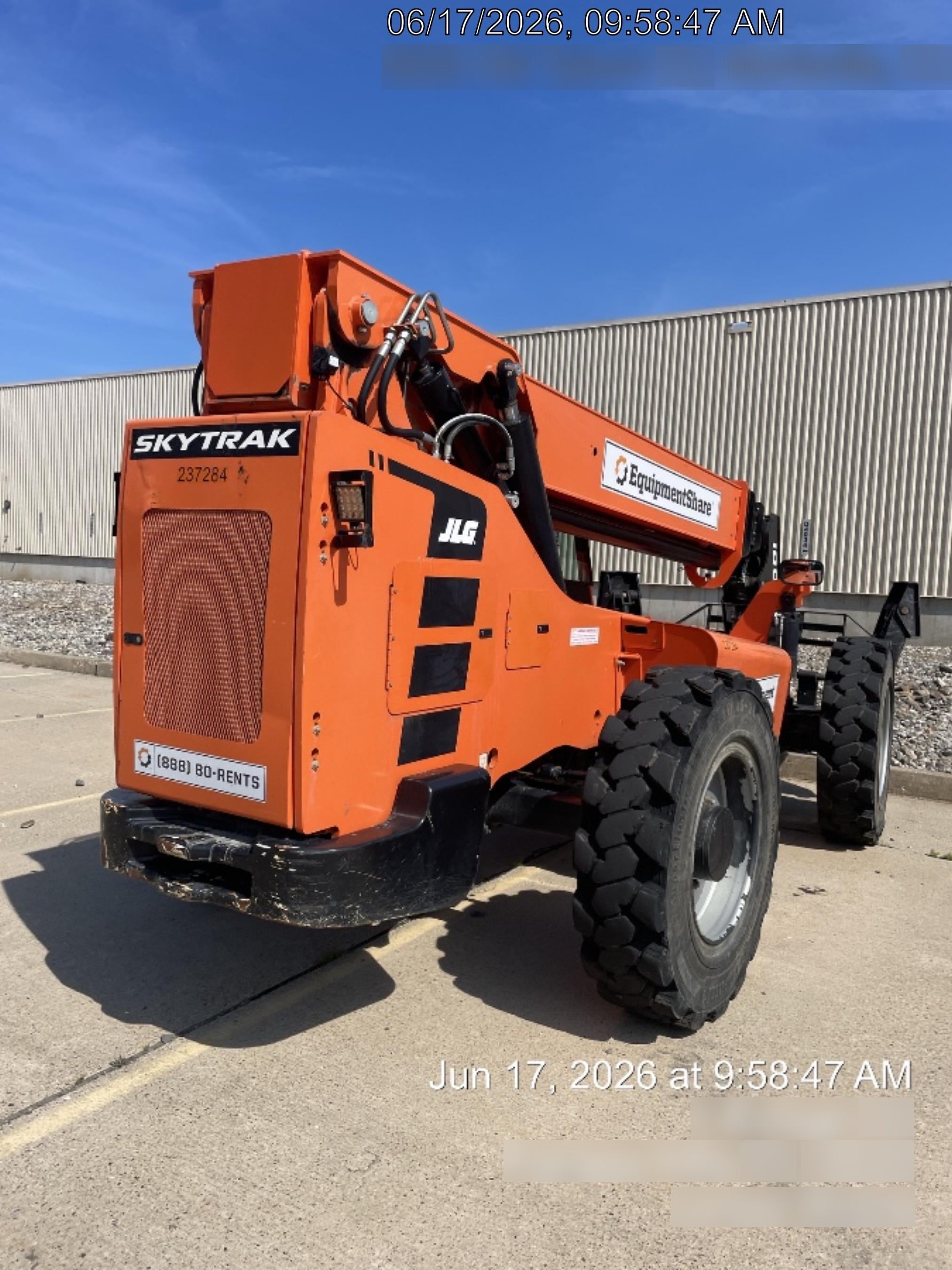 2022 SKYTRAK 10054