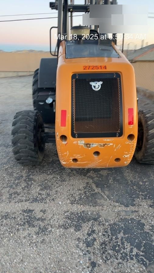2023 CASE 588H