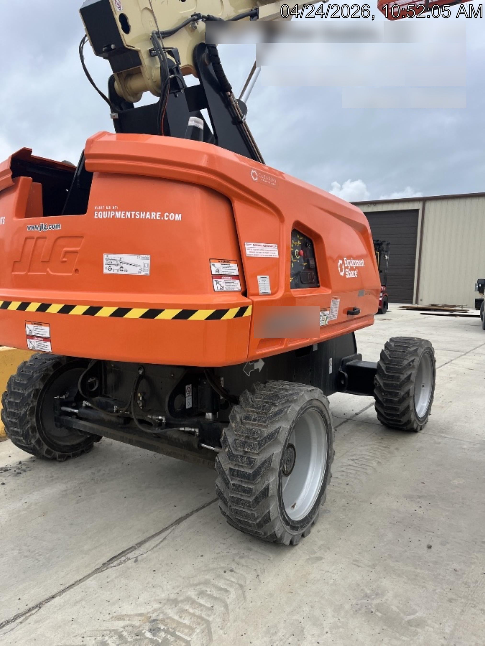 2025 JLG 660SJ