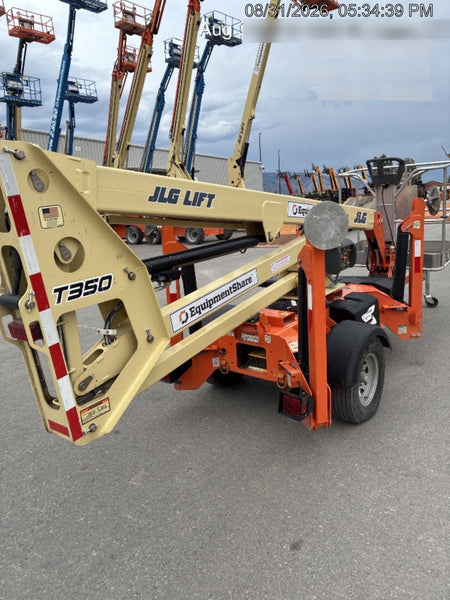 2022 JLG T350