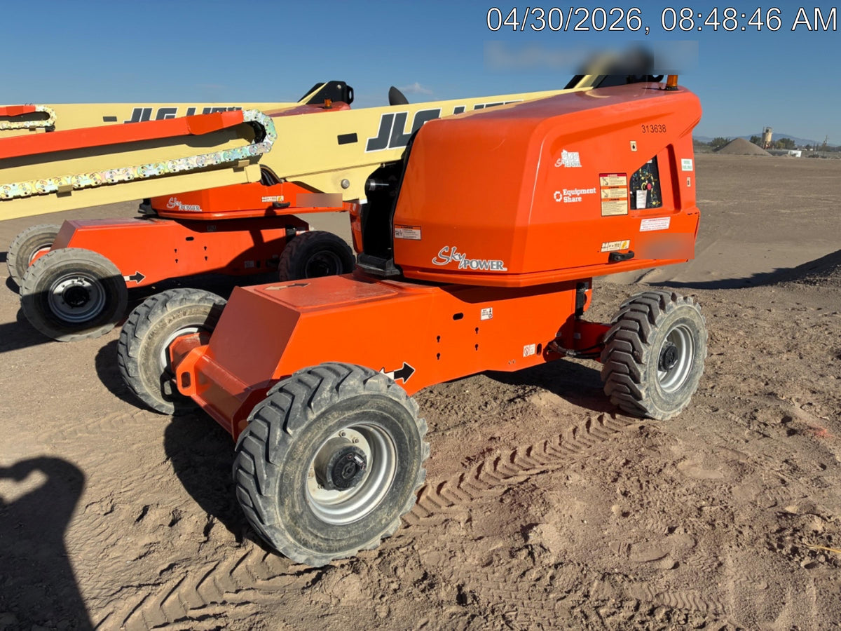 2023 JLG 460SJ