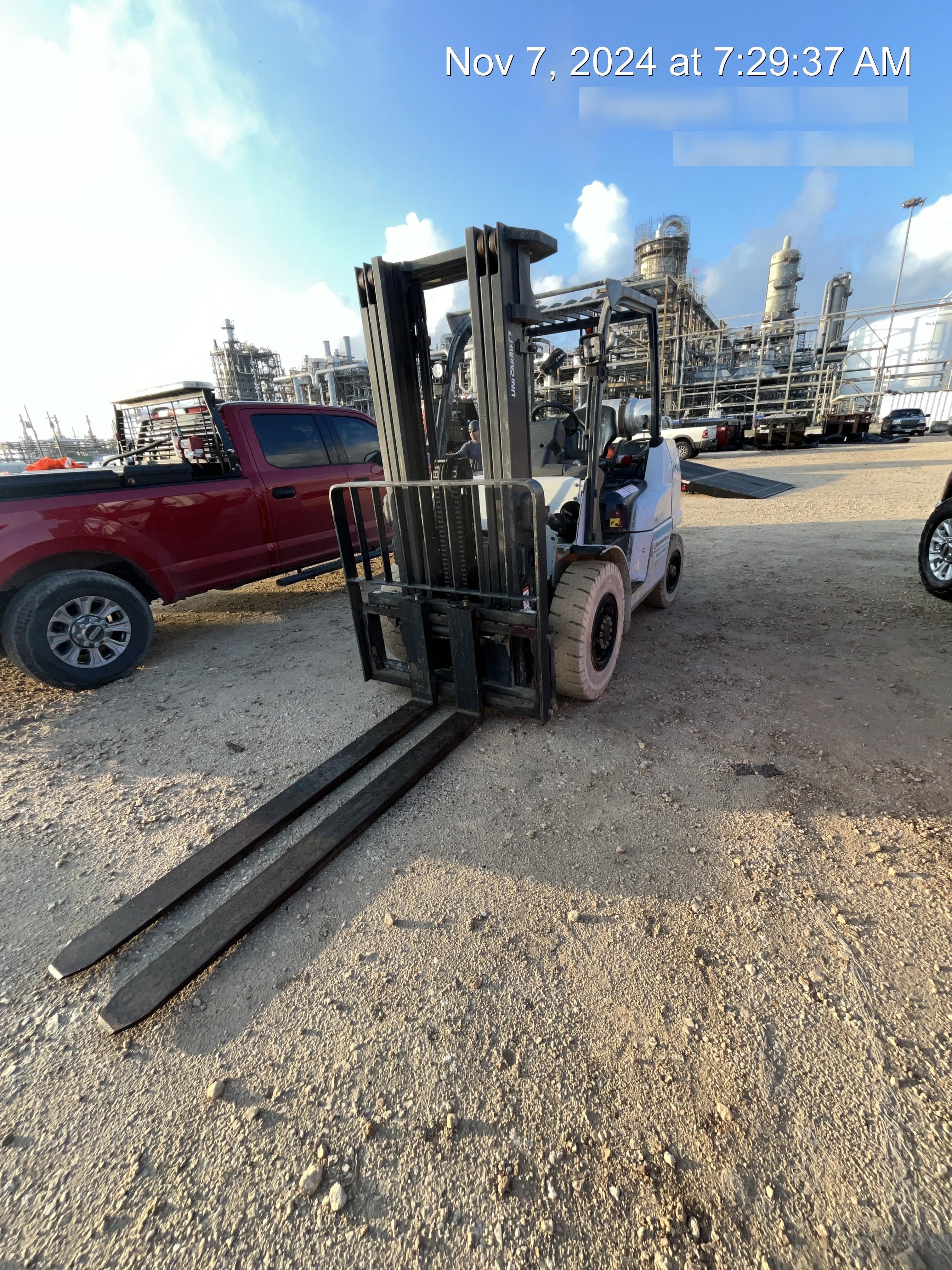 2022 UNICARRIER PF80N