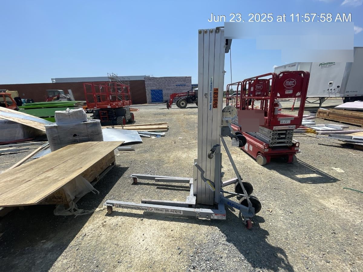 2020 GENIE SLC-24