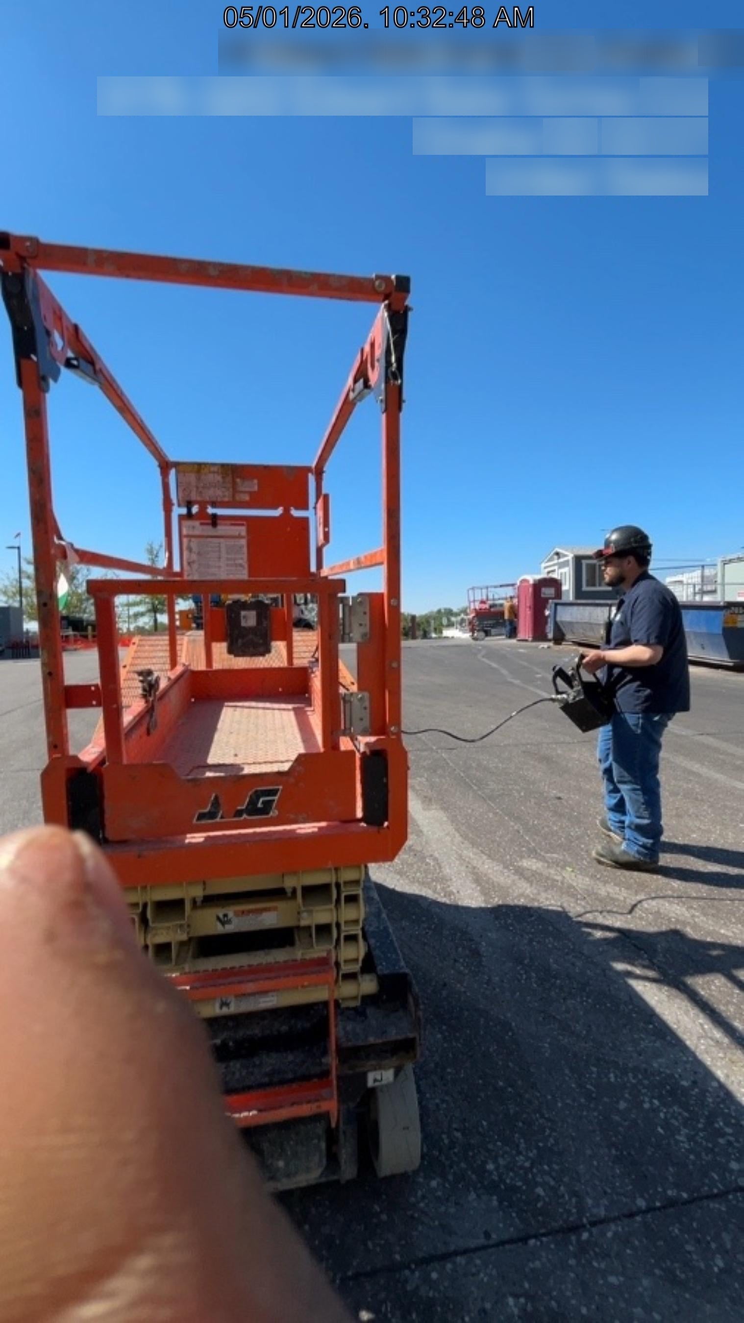 2022 JLG ES1932