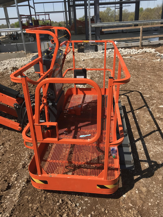 2020 JLG 660SJ