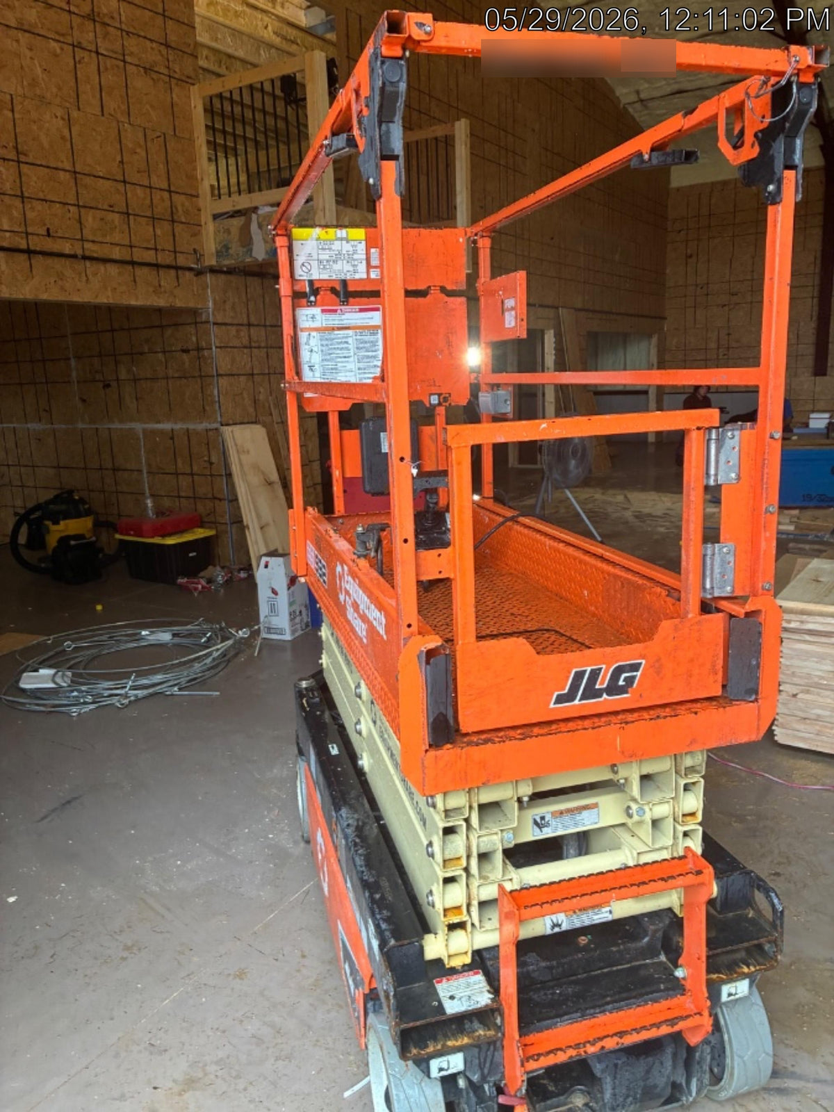 2022 JLG ES1932