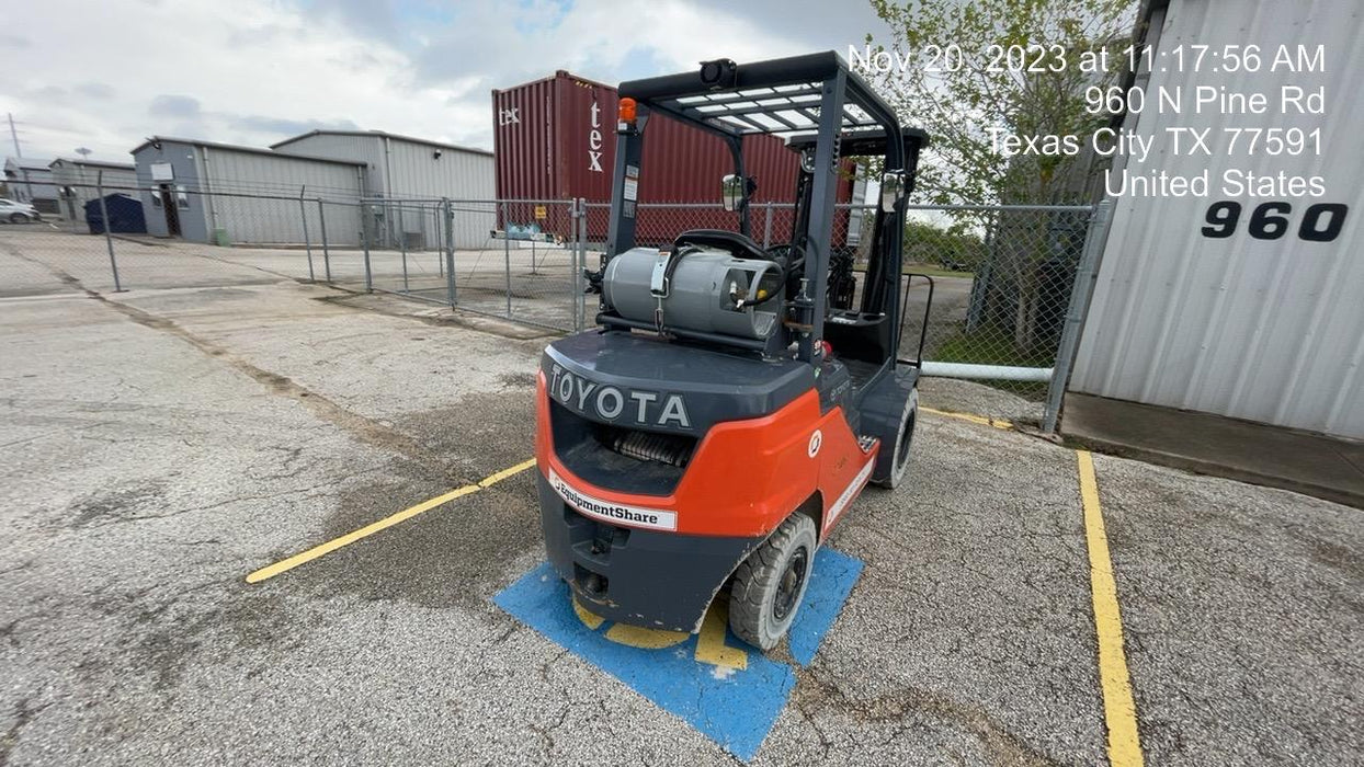 2022 TOYOTA 50-8FGU25