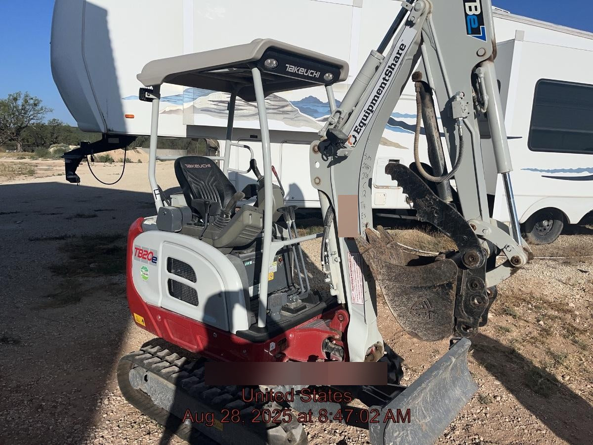 2023 TAKEUCHI TB20e